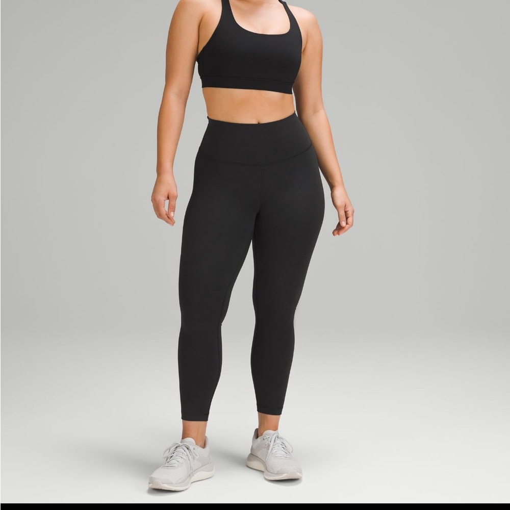 Lululemon Wunder Train Contour Fit Leggigs 25” Size 4